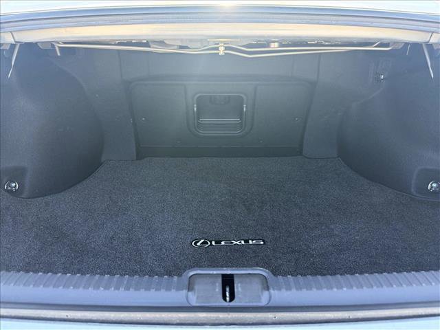 Used 2025 Lexus ES 300h w/ Premium Package image 7