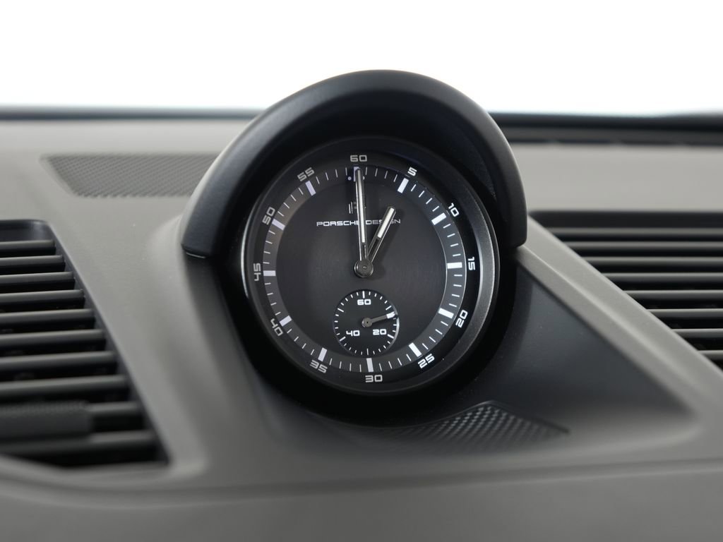 Certified 2022 Porsche 911 Turbo S AWD/4WD image 31