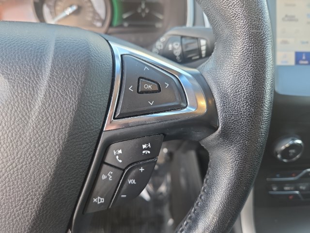 Used 2020 Ford Edge SEL w/ Convenience Package FWD image 21