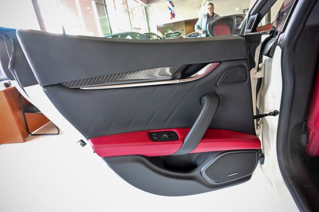 Used 2022 Maserati Ghibli Modena Q4 image 21