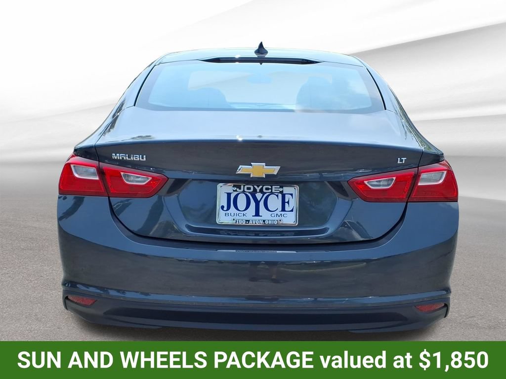 Certified 2018 Chevrolet Malibu LT w/ Leather Package FWD image 5
