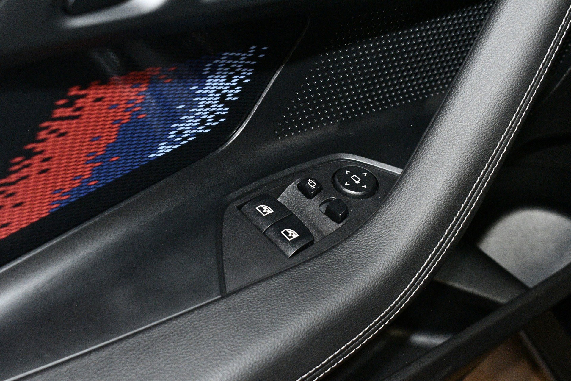 Used 2023 BMW M2 w/ Lighting Package image 44