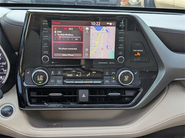 Used 2020 Toyota Highlander XLE image 21