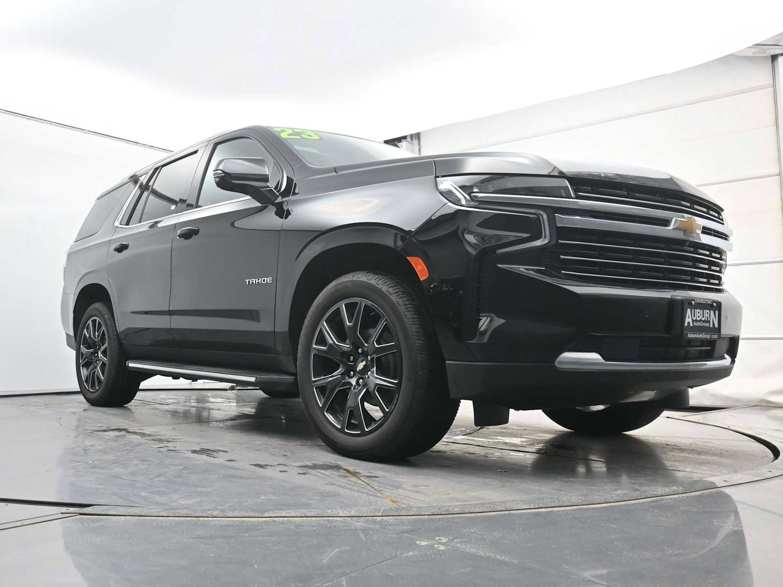 Used 2023 Chevrolet Tahoe LT w/ LT Signature Plus Package image 16