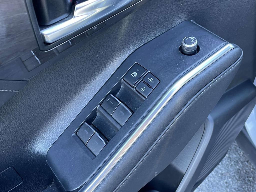 Used 2022 Toyota Highlander Platinum image 23