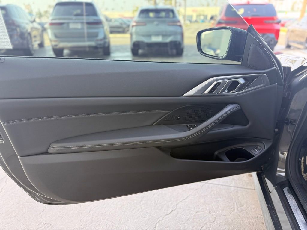 Used 2023 BMW M440i Coupe w/ Premium Package image 7