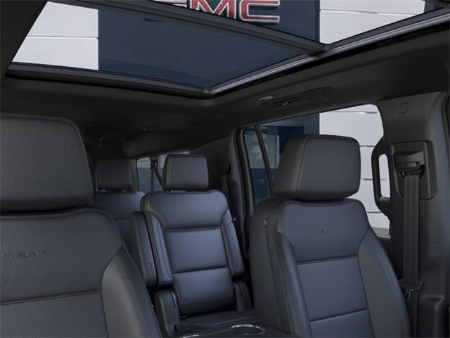 New 2026 GMC Yukon XL Denali image 24