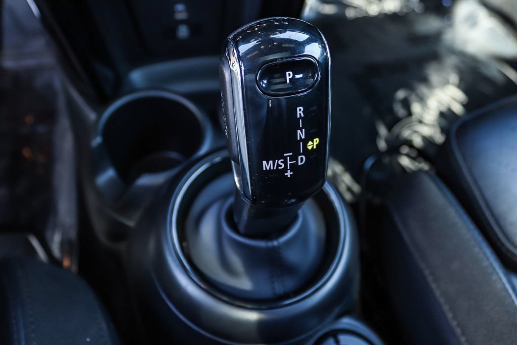 Used 2024 MINI Cooper S FWD image 23