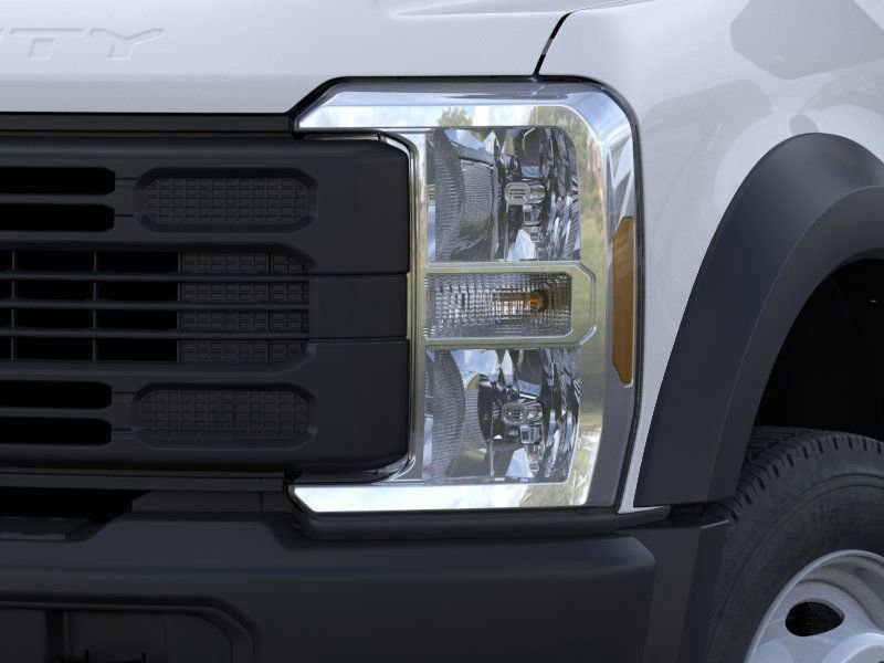 New 2026 Ford F550 4x4 Crew Cab image 18