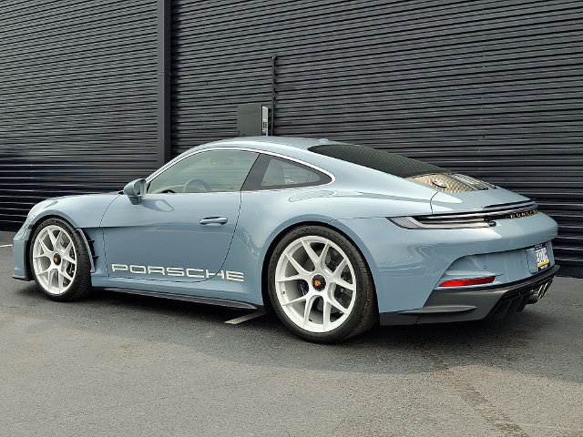 Certified 2024 Porsche 911 GT3 RS RWD image 3