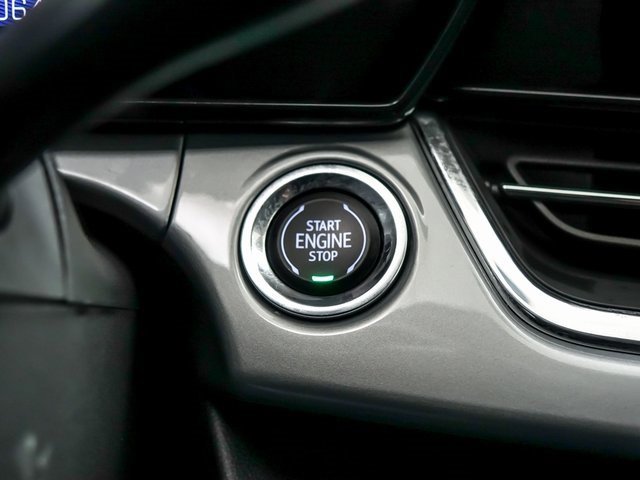 Used 2025 Chevrolet Trax LT w/ LT Convenience Package image 16