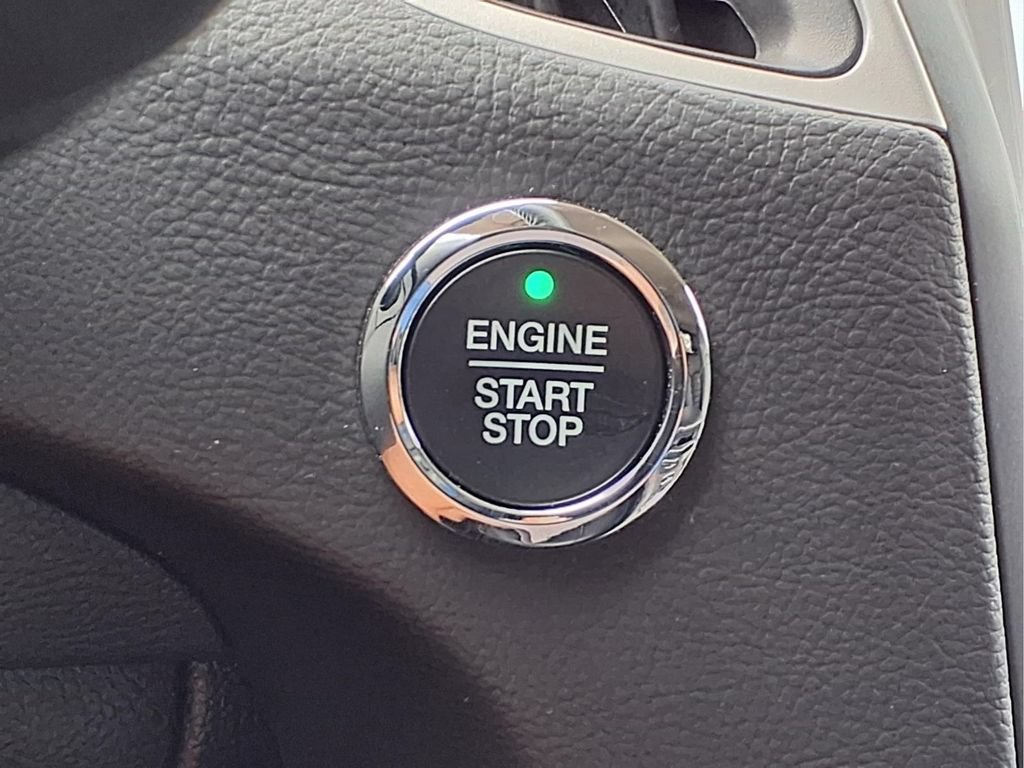 Used 2024 Ford Edge SEL AWD/4WD image 20