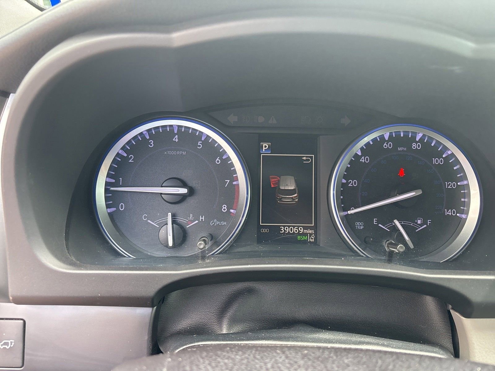 Used 2018 Toyota Highlander Limited FWD image 7