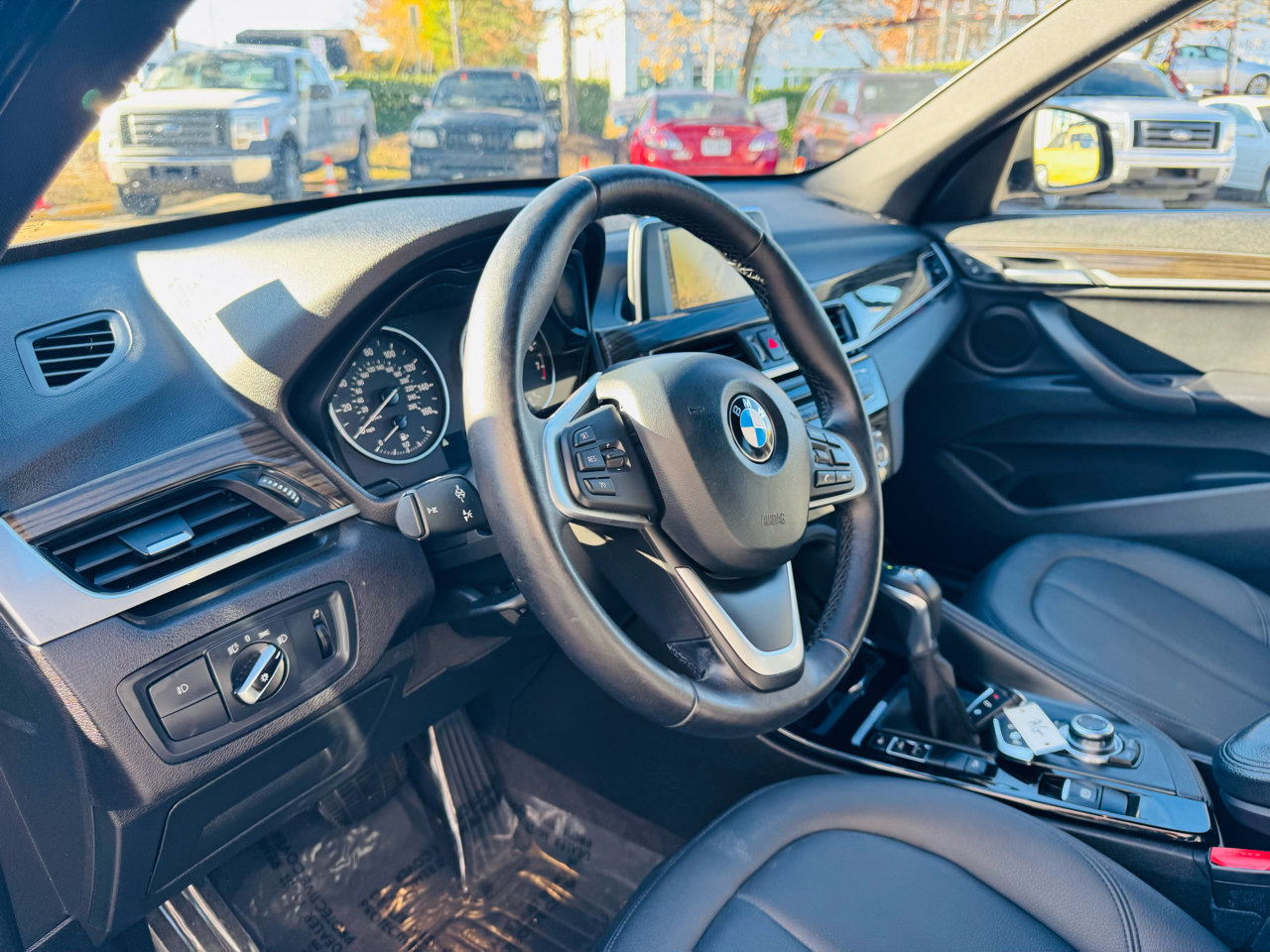 Used 2016 BMW X1 xDrive28i image 12