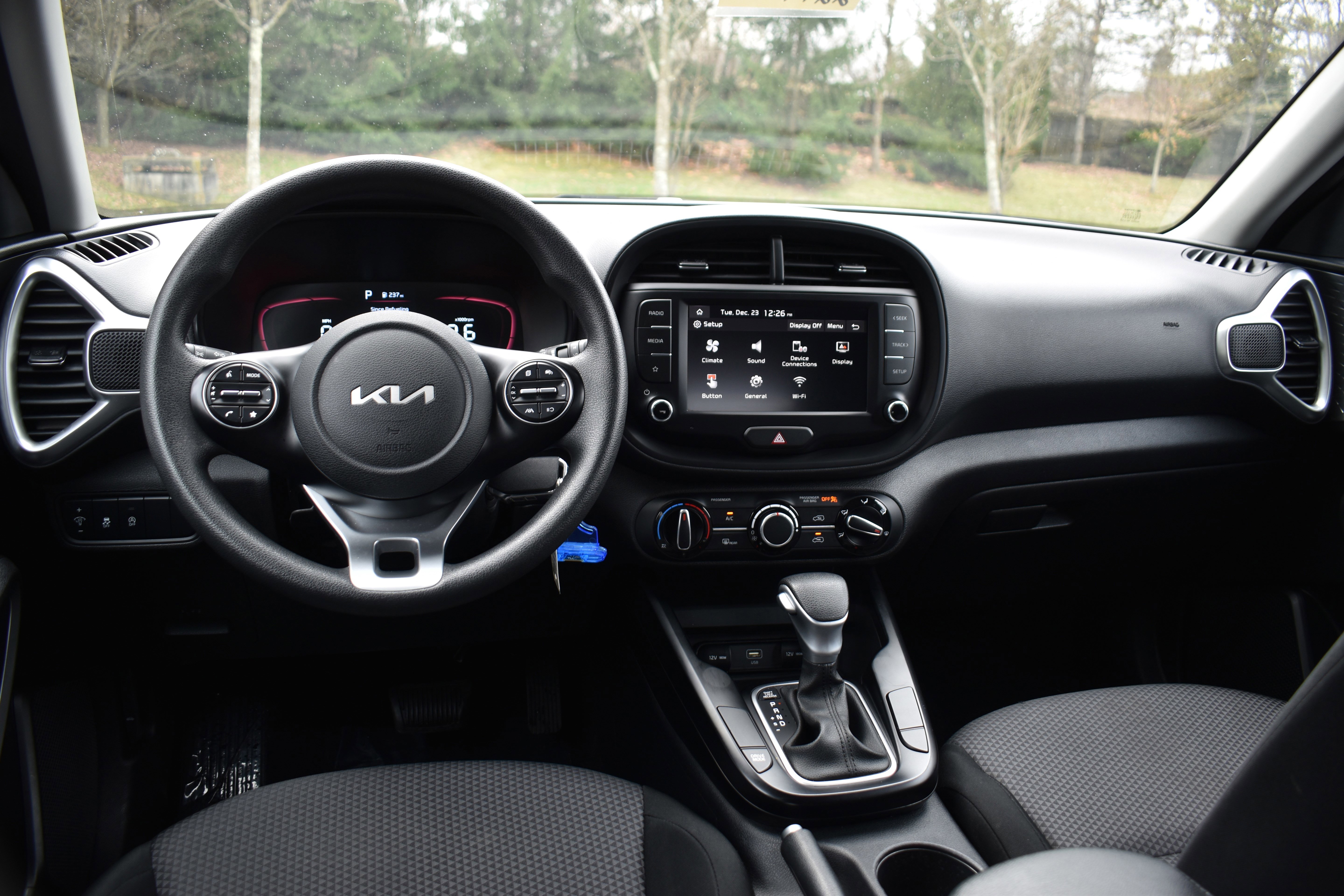 Used 2024 Kia Soul LX w/ Option Group 015 image 10