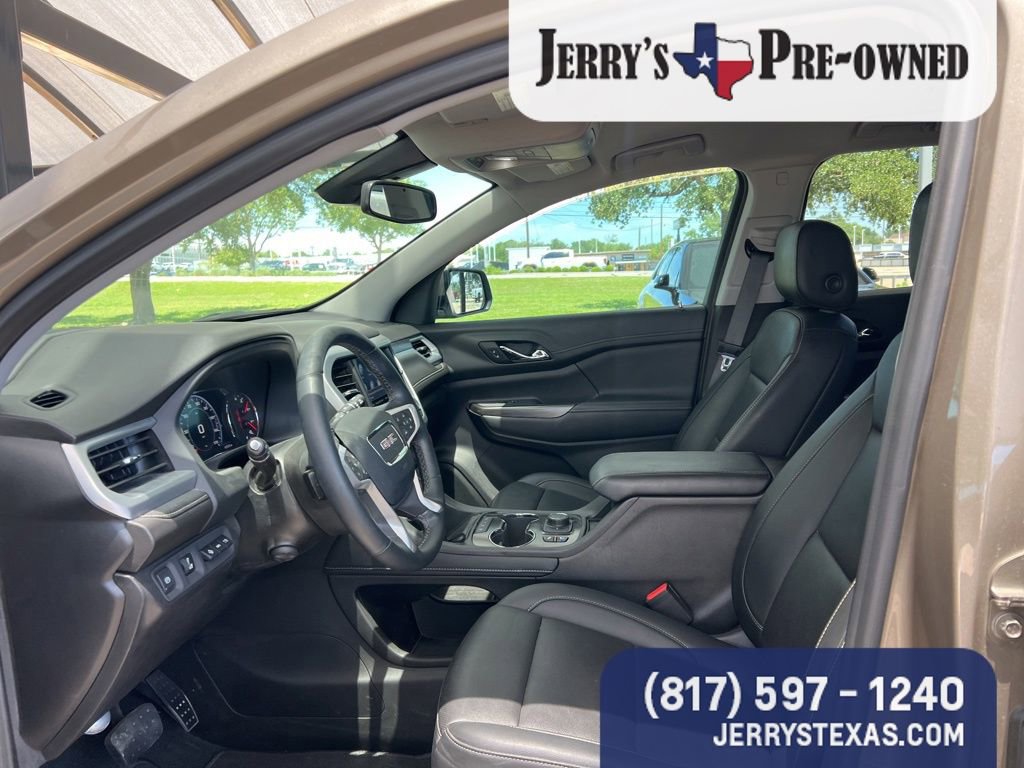Used 2023 GMC Acadia SLT w/ Technology Package FWD image 7