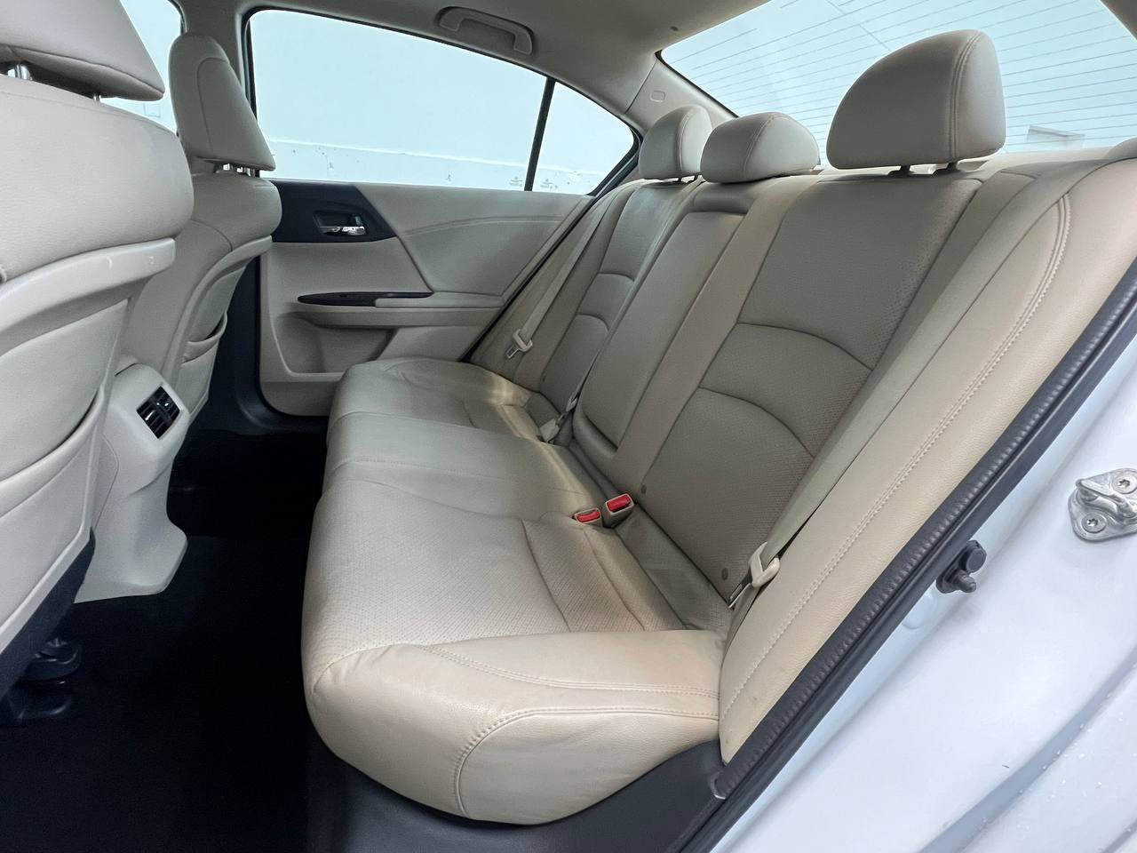 Used 2013 Honda Accord EX-L image 10