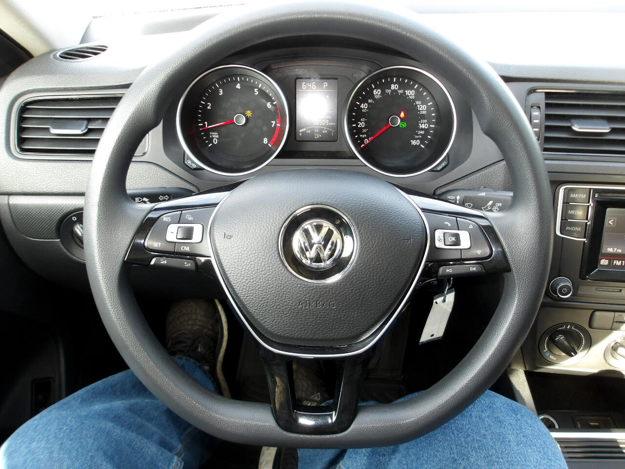 Used 2016 Volkswagen Jetta S image 14