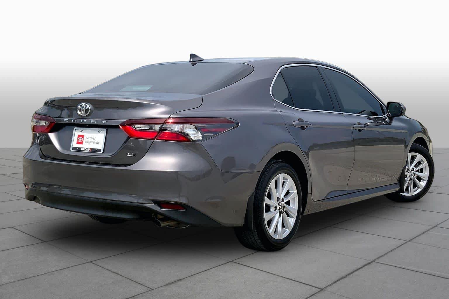 Used 2023 Toyota Camry LE FWD image 13