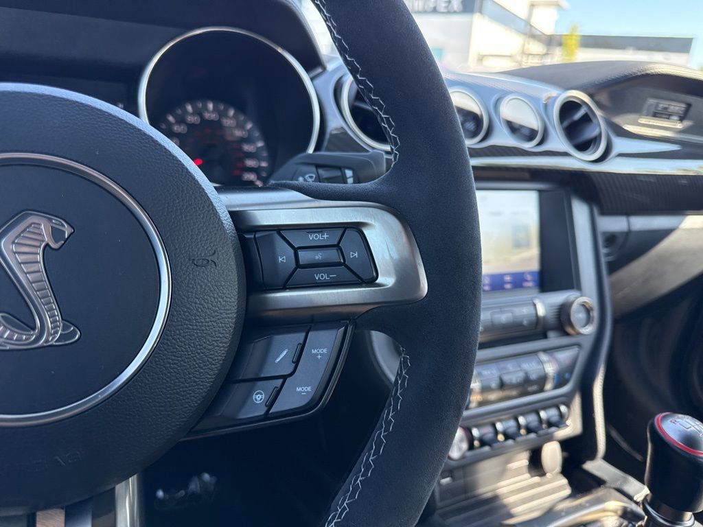 Used 2020 Ford Mustang Shelby GT350 w/ Technology Package image 15