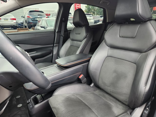 Certified 2023 Nissan Ariya FWD image 7