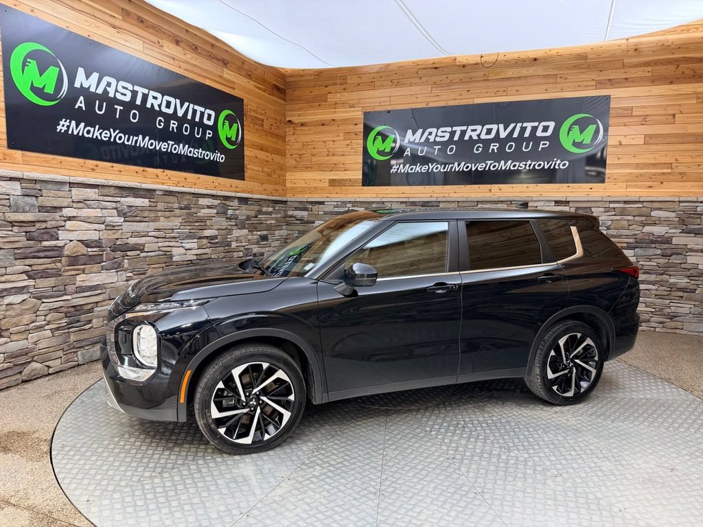 Used 2022 Mitsubishi Outlander SE AWD/4WD image 10