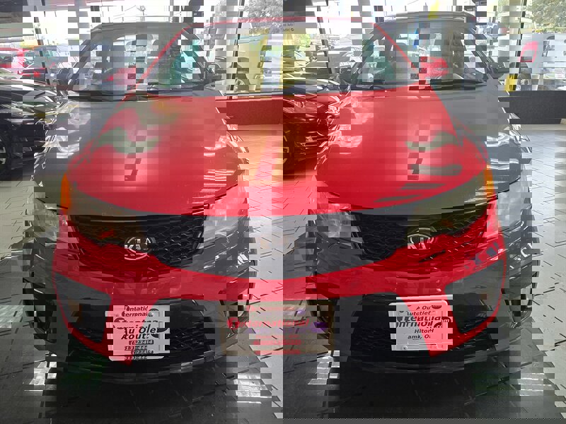 Used 2012 Kia Forte Koup SX image 2