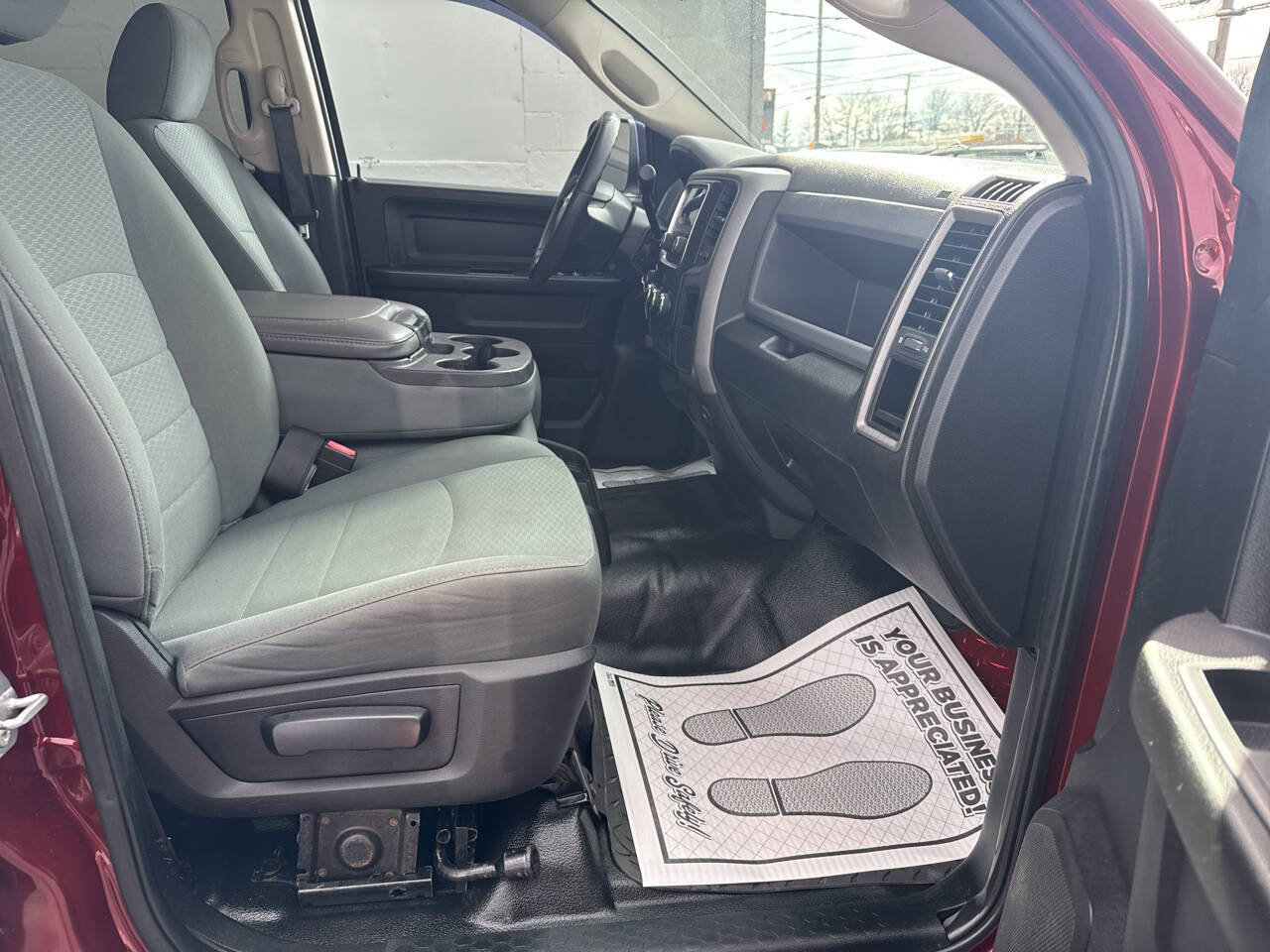 Used 2018 RAM 2500 Tradesman w/ Chrome Appearance Group AWD/4WD image 23