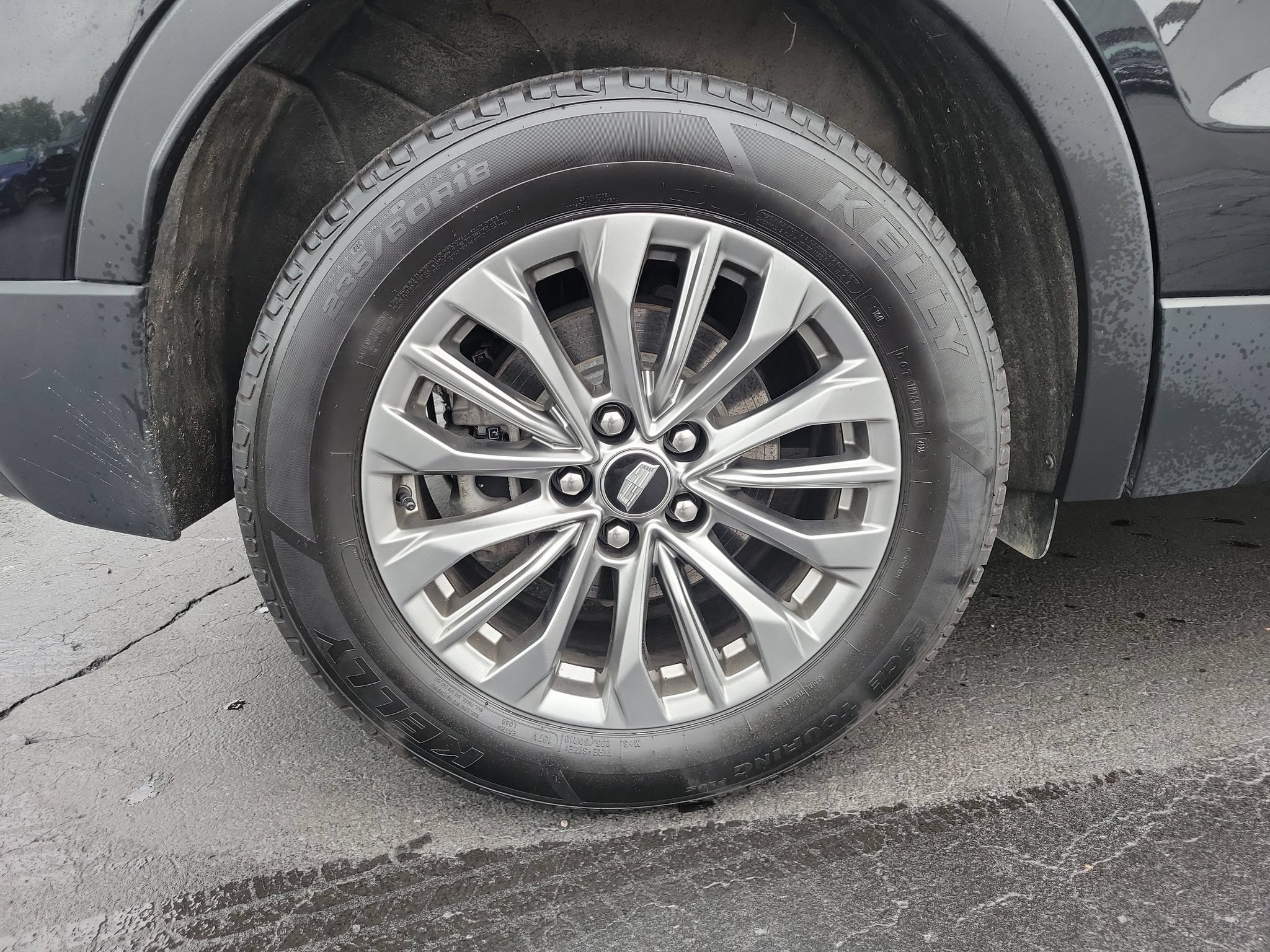 Used 2024 Cadillac XT4 Premium Luxury FWD image 29