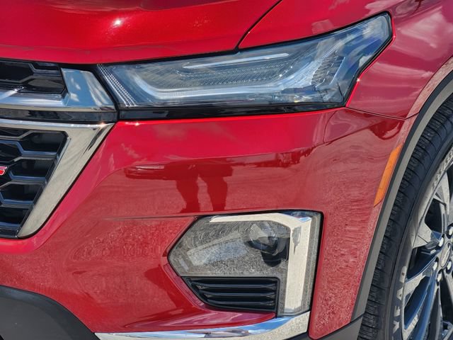 Used 2023 Chevrolet Traverse RS FWD image 9