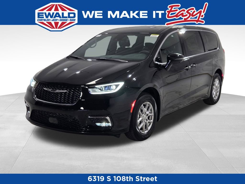 New 2026 Chrysler Pacifica Select FWD image 15