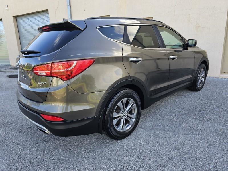 Used 2013 Hyundai Santa Fe Sport w/ Popular Equipment Pkg FWD image 2