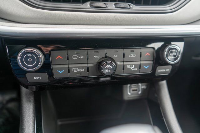 New 2026 Jeep Compass Limited image 22