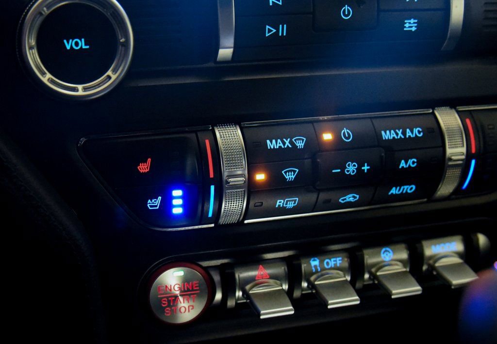 Used 2022 Ford Mustang Premium image 22