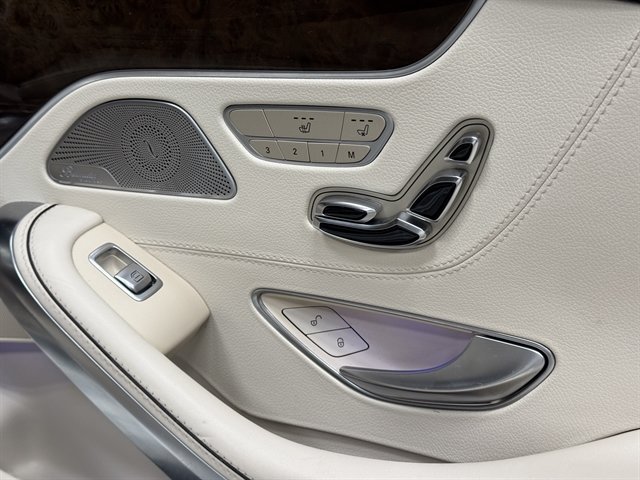 Used 2015 Mercedes-Benz S 550 4MATIC Coupe w/ Sport Package image 20