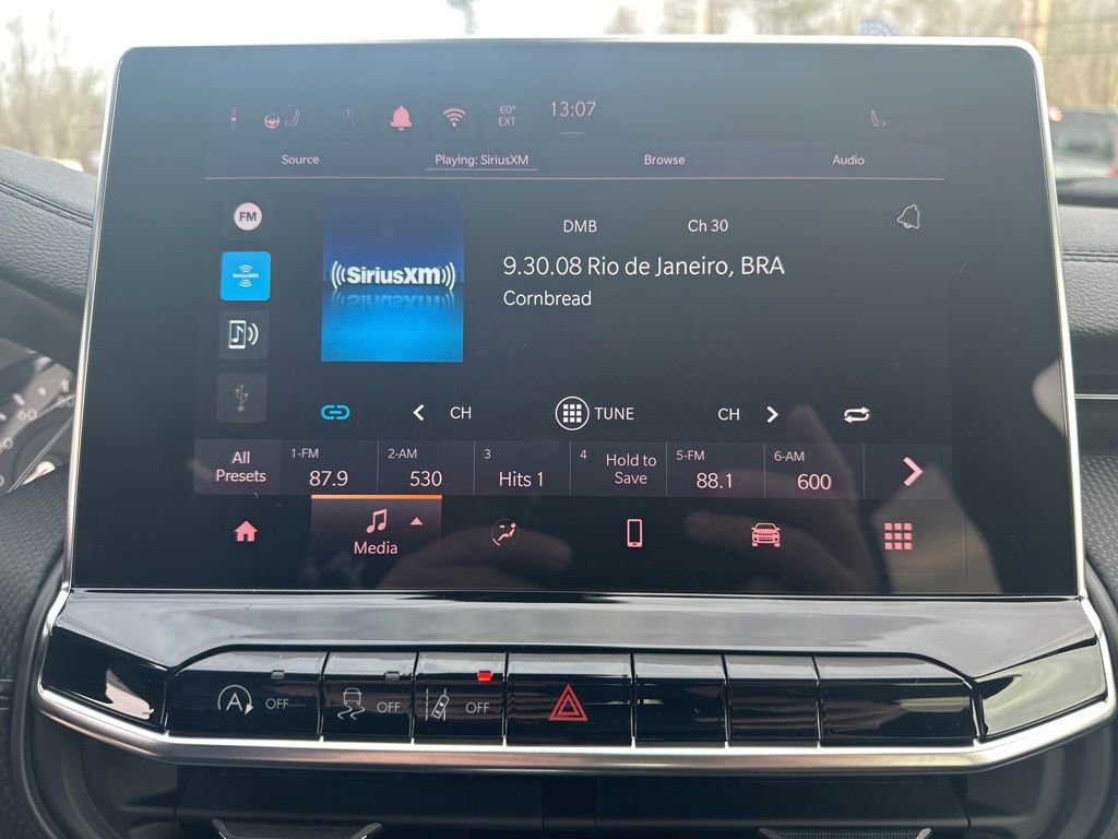 New 2026 Jeep Compass Latitude AWD/4WD image 22