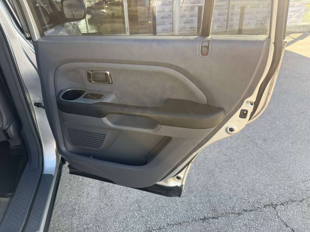 Used 2005 Honda Pilot EX-L image 29