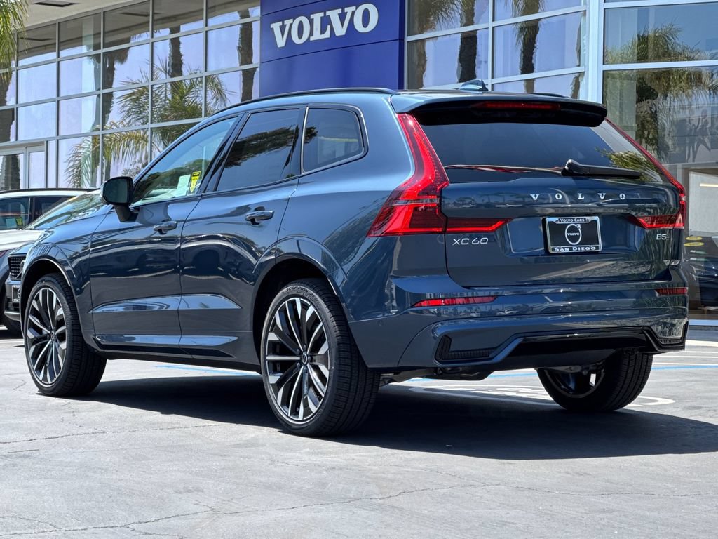 New 2026 Volvo XC60 B5 Ultra w/ Climate Package PRO AWD/4WD image 3