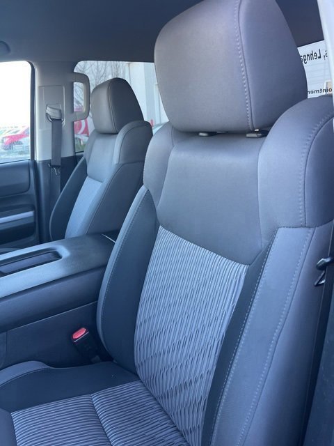 Used 2017 Toyota Tundra SR5 image 11