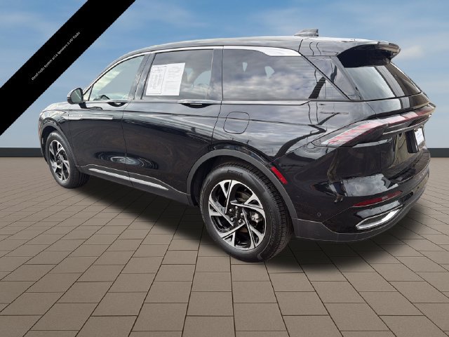 Certified 2024 Lincoln Nautilus Premier w/ Equipment Group 102A AWD/4WD image 4