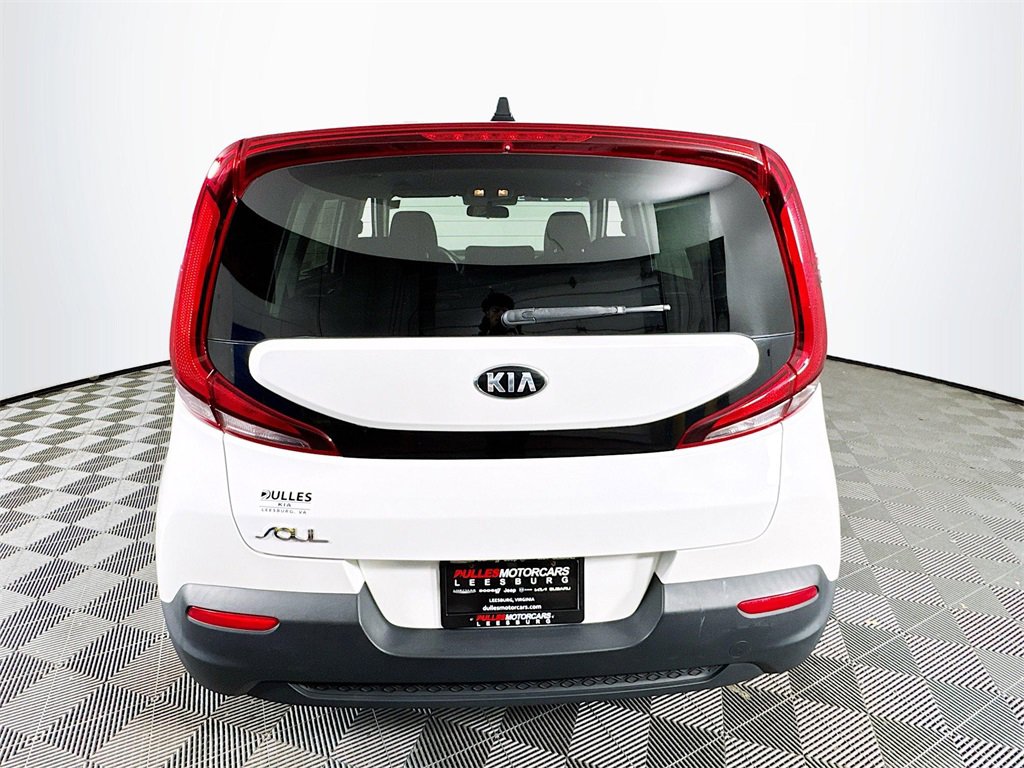Used 2020 Kia Soul LX image 6