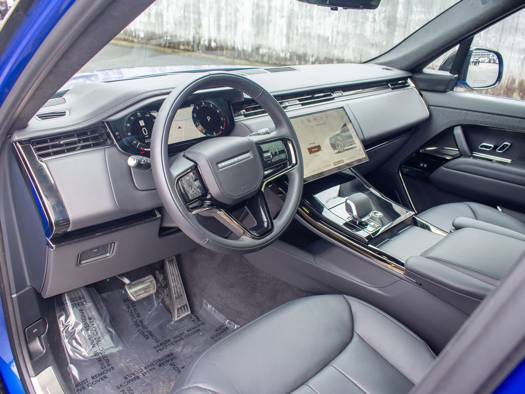 Certified 2025 Land Rover Range Rover Sport Autobiography AWD/4WD image 12