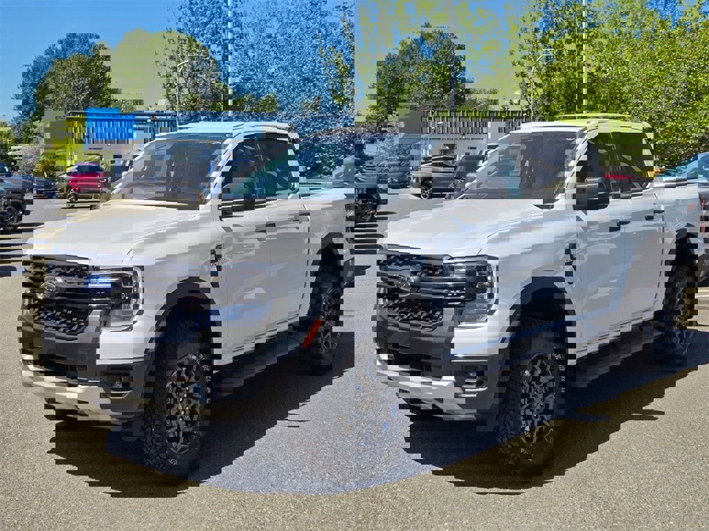 New 2025 Ford Ranger XLT w/ FX4 Off-Road Package