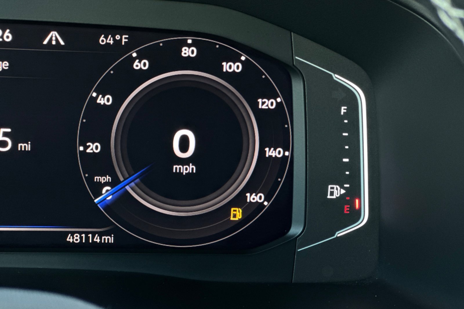 Certified 2022 Volkswagen Atlas Cross Sport SE image 29