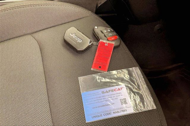 Used 2023 Jeep Wrangler Unlimited w/ Cold Weather Group image 11