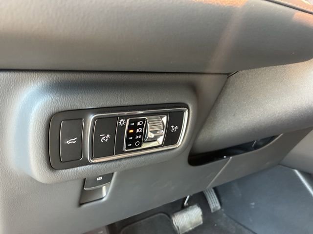 Used 2026 Lincoln Nautilus Reserve AWD/4WD image 23