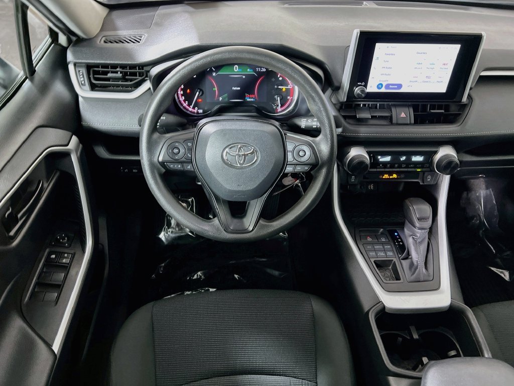 Certified 2024 Toyota RAV4 LE AWD/4WD image 19