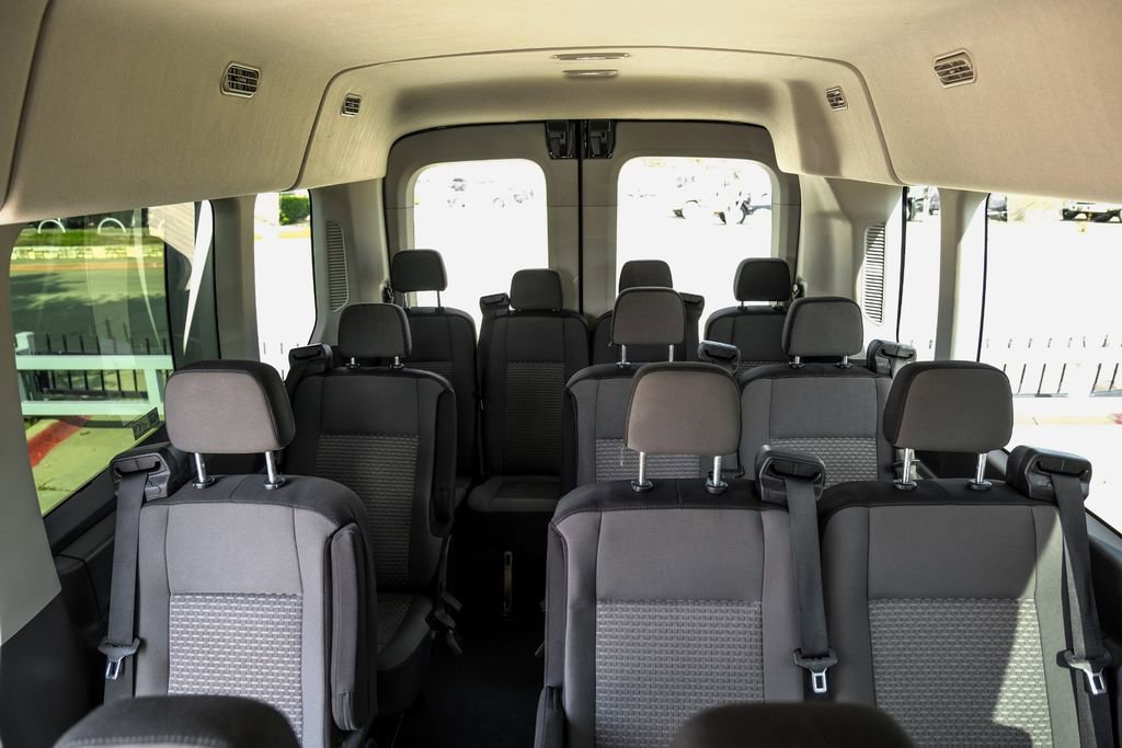 Used 2023 Ford Transit 350 XLT image 34