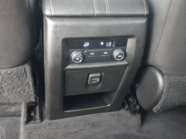 Used 2019 Chevrolet Traverse LT w/ LPO, Floor Liner Package AWD/4WD image 12