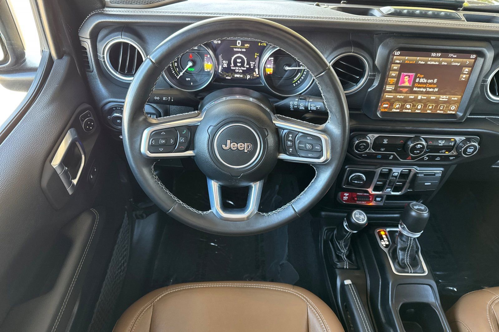 Used 2022 Jeep Wrangler Unlimited Rubicon 4xe w/ Safety Group image 13